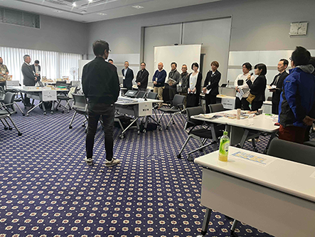 展示会出展セミナーの様子