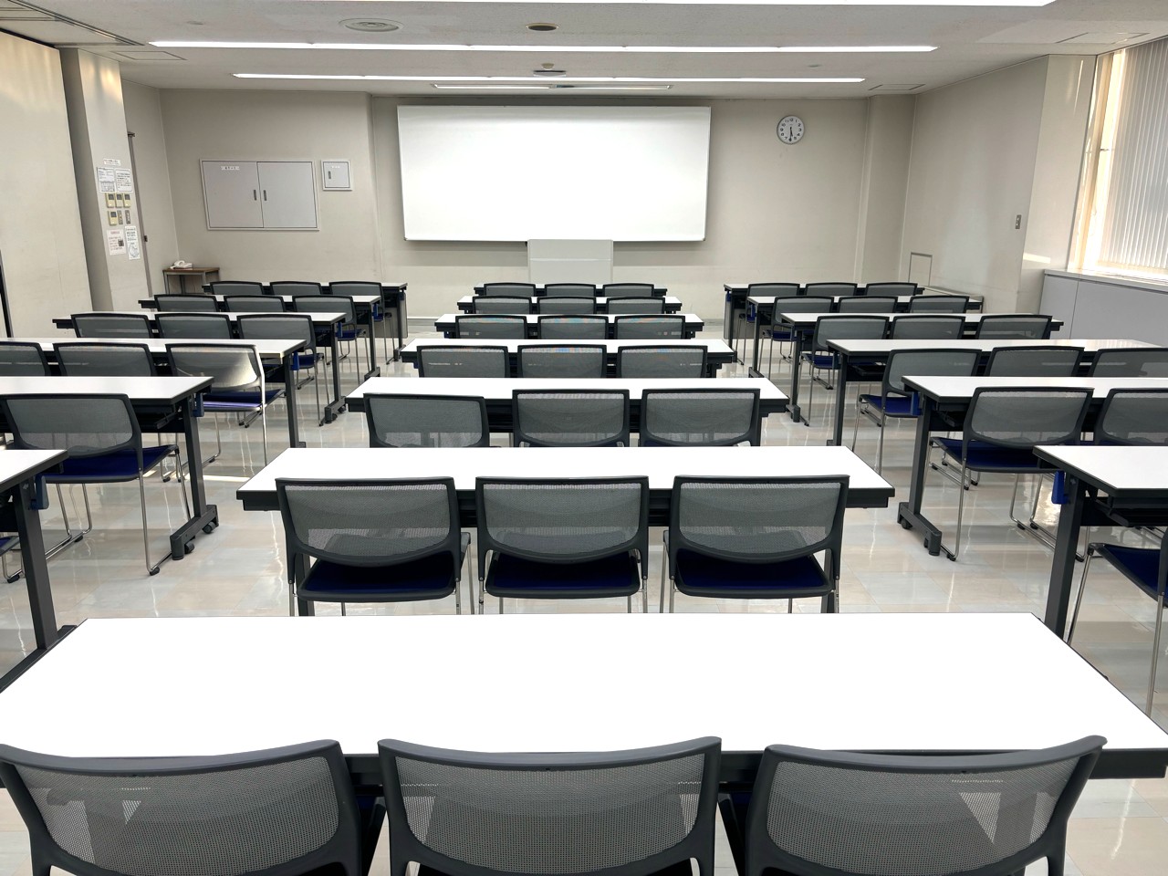 セミナー室２